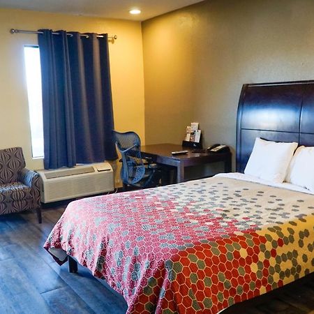 Southern Inn And Suites Spartanburg Kültér fotó
